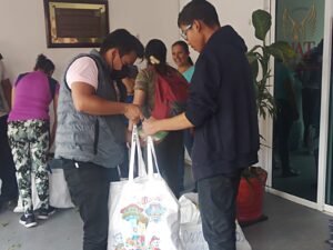 Fundación UATx y el Banco de Alimentos